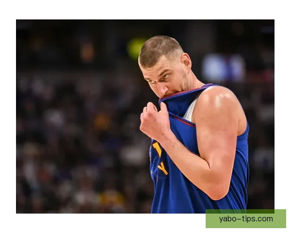 约基奇创纪录轰23分21篮板19助攻距场均三双仅差32助攻荣膺中锋第一